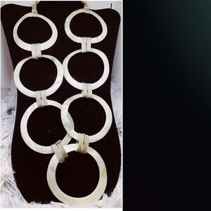 Shield rings statement necklace